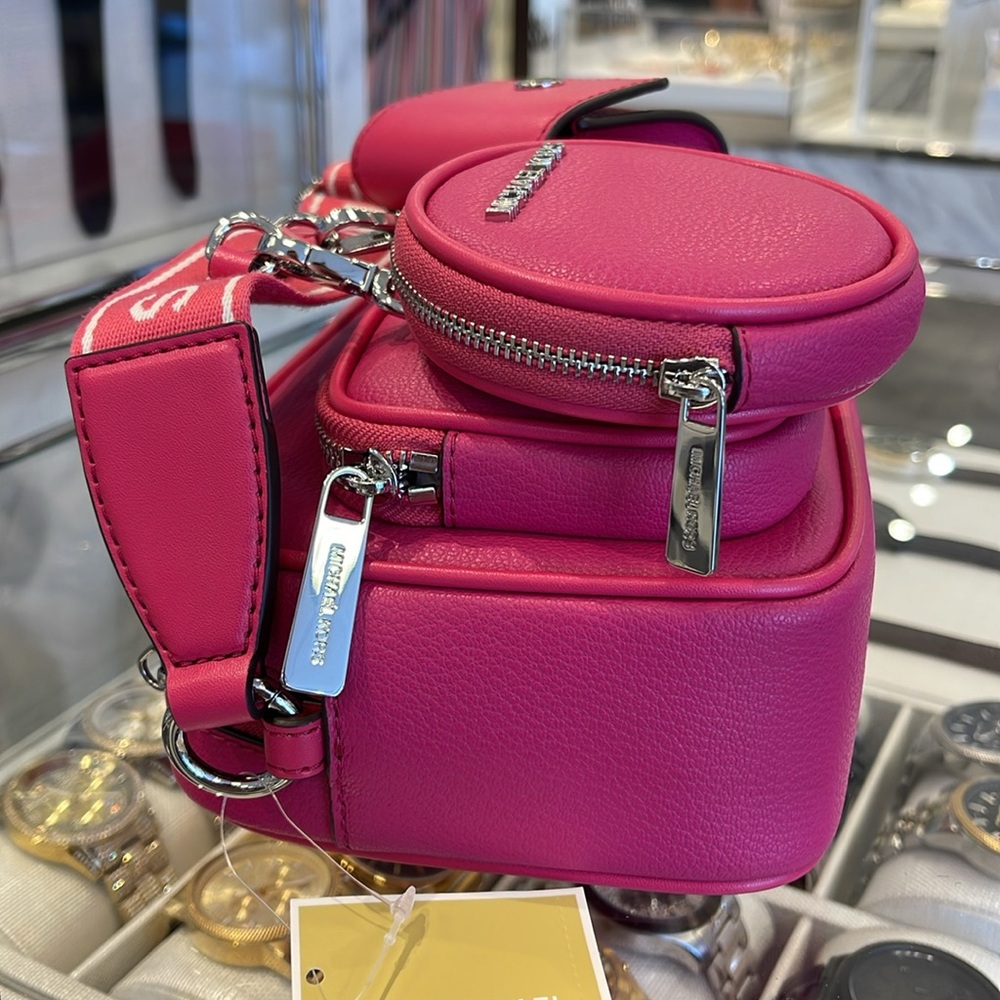 Michael Kors Jet Set Leather Medium Crossbody Bag Case for Apple AirPods Pro - Picture 7 of 16